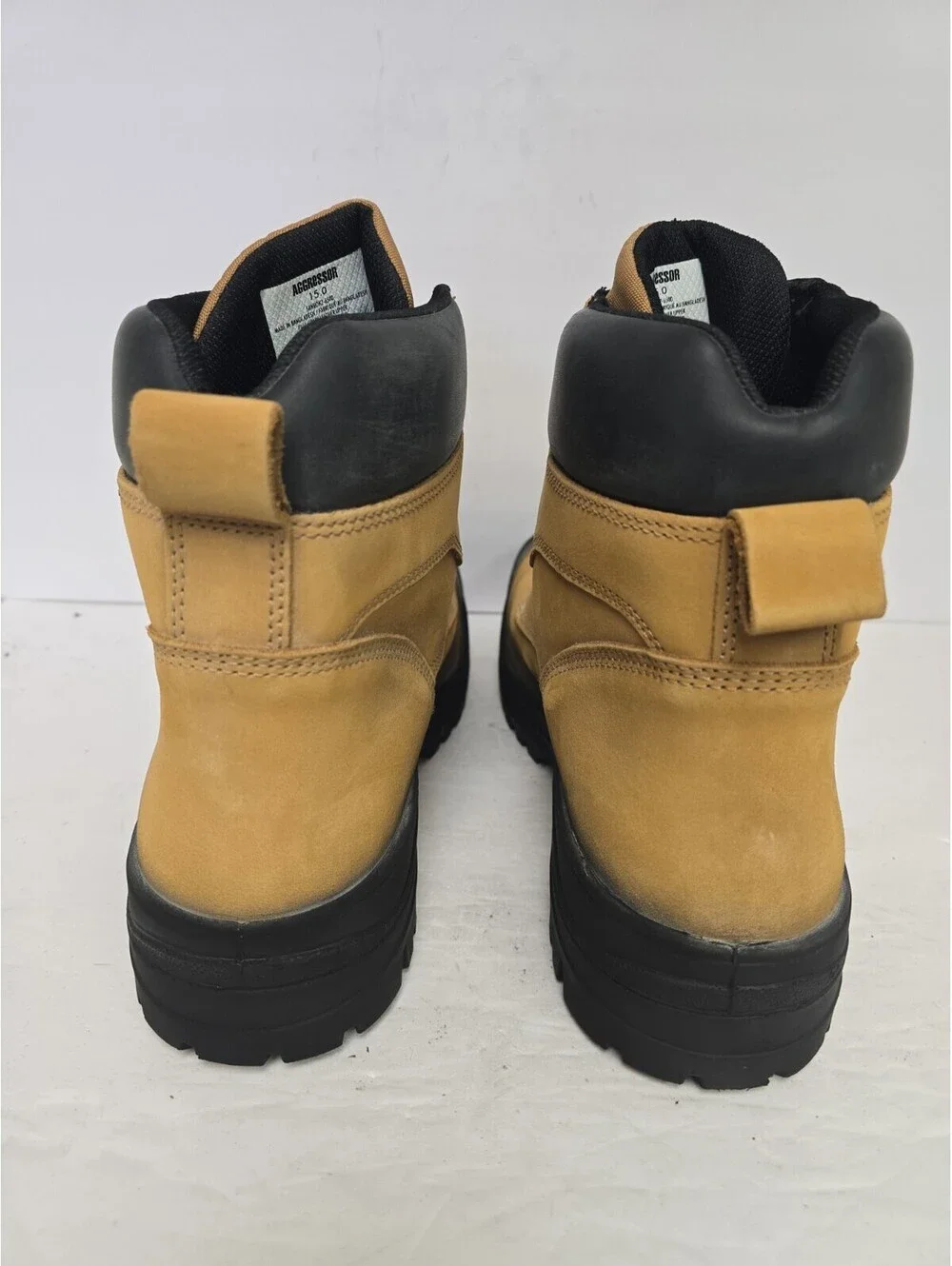Aggressor Mens 6